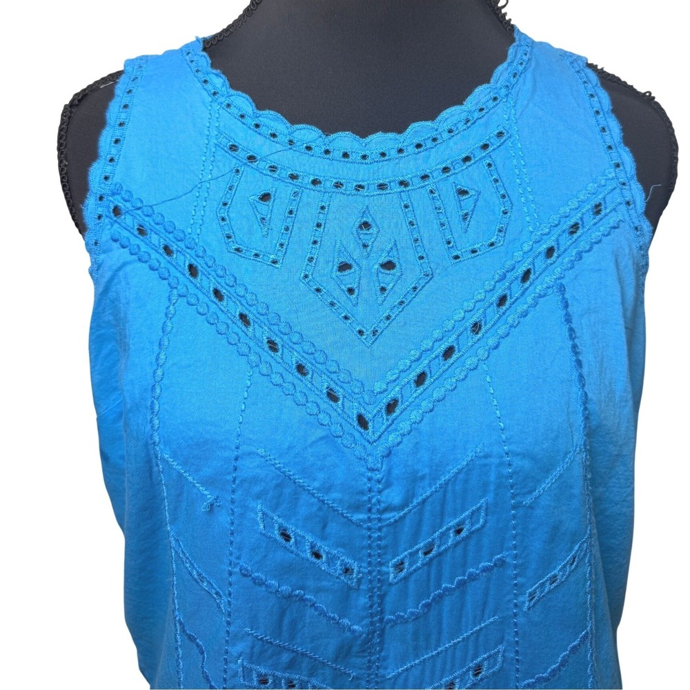 GAP Blue Eyelet Embroidered Sleeveless Tank Top Scallop Trim‎ XS Boho Coastal